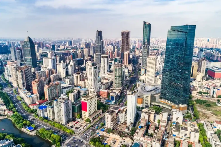 El sector inmobiliario: análisis, crecimiento y oportunidades de inversión en Perú El sector inmobiliario: análisis, crecimiento y oportunidades de inversión en Perú